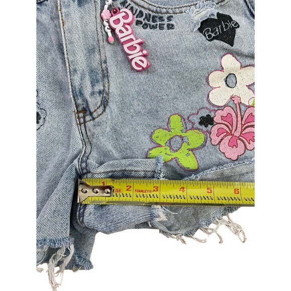 Barbie x Forever 21 Women's Distressed Denim Cut-Off Shorts Tag US Size 26 - Picture 5 of 7